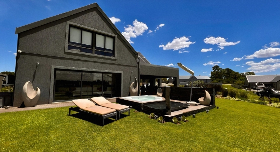 3 Bedroom Property for Sale in Heron Banks Golf Estate Free State